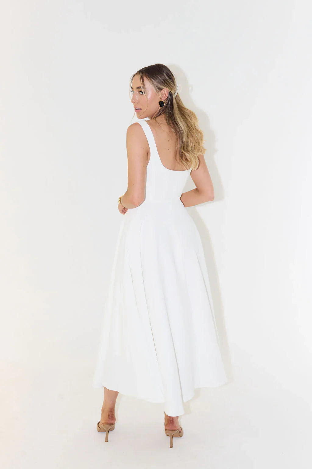 Robe Elara
